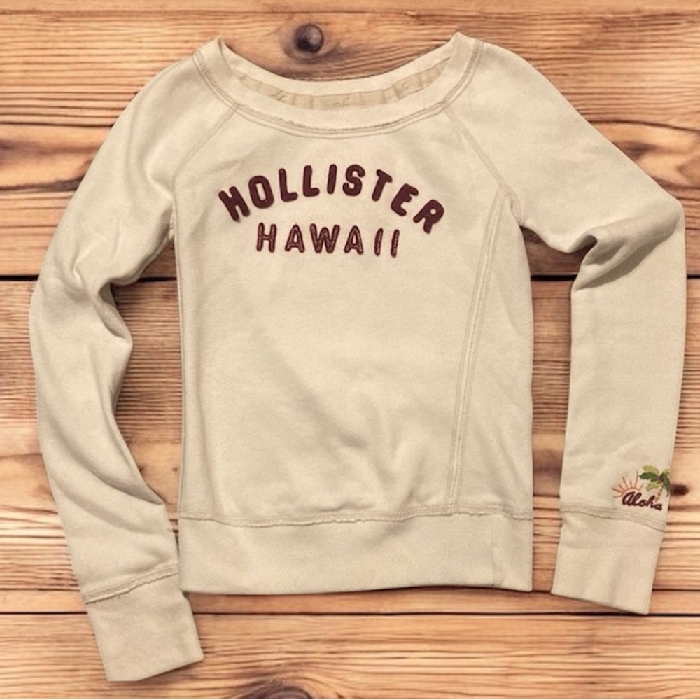 ❤️‍🔥5/20$❤️‍🔥HOLLISTER💫 Women’s White Cozy Fitted Crewneck Sweater